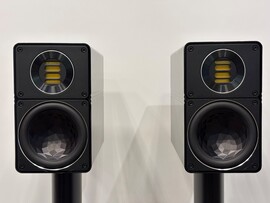 ELAC  スピーカー／BS312　スタンド／LS60　【中古品】