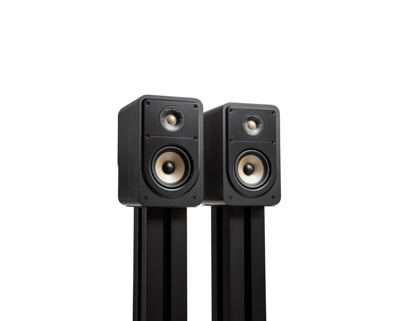 Polk Signature Elite ES15<br />
希望小売価格ペア46,200円(税込）<br />
コンパクト・ブックシェルフ<br />
Hi-Res Audio 認証<br />
相模原店、幕張店で展示中です。