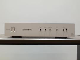 LUXMAN E-250