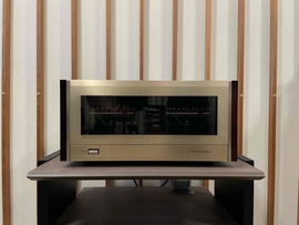 Accuphase P800【中古】